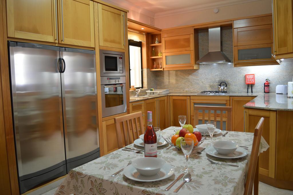 The April Maisonette Марсаскала Экстерьер фото