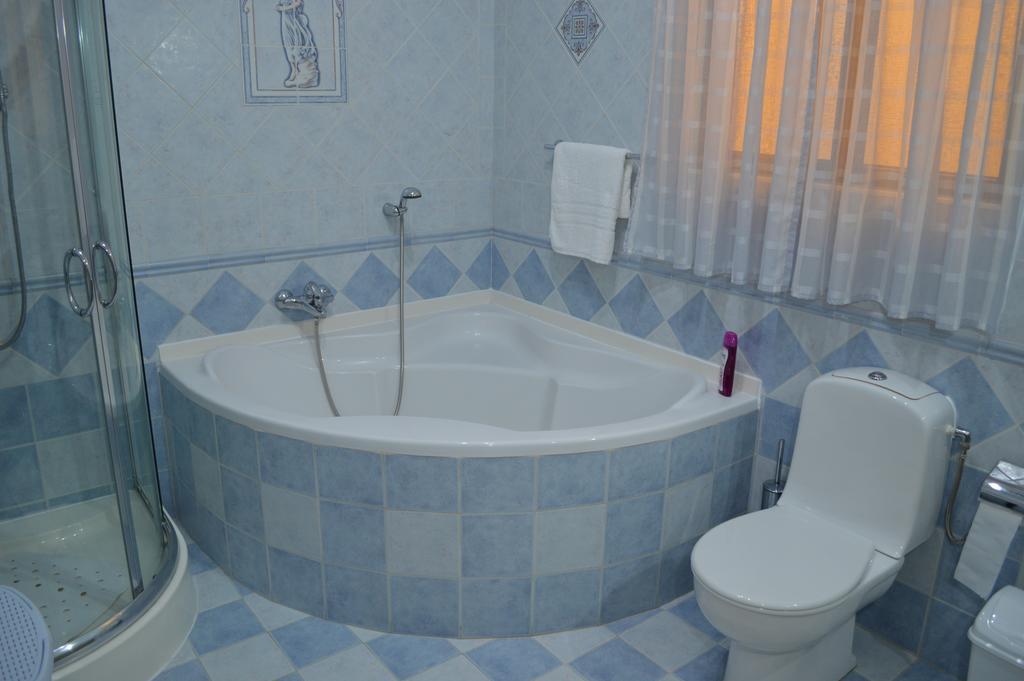 The April Maisonette Марсаскала Экстерьер фото